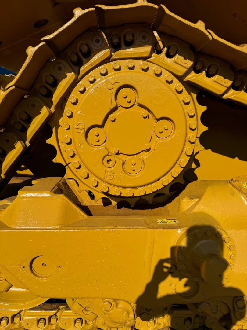 D8T