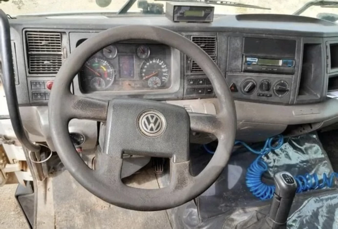 31330