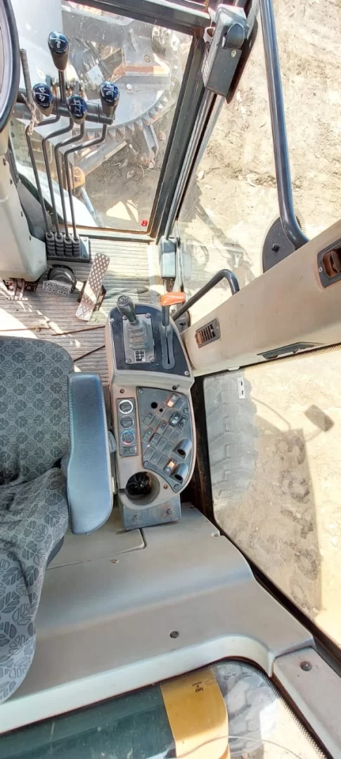 865B