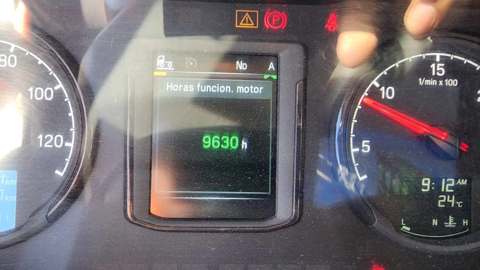 P450 8x4