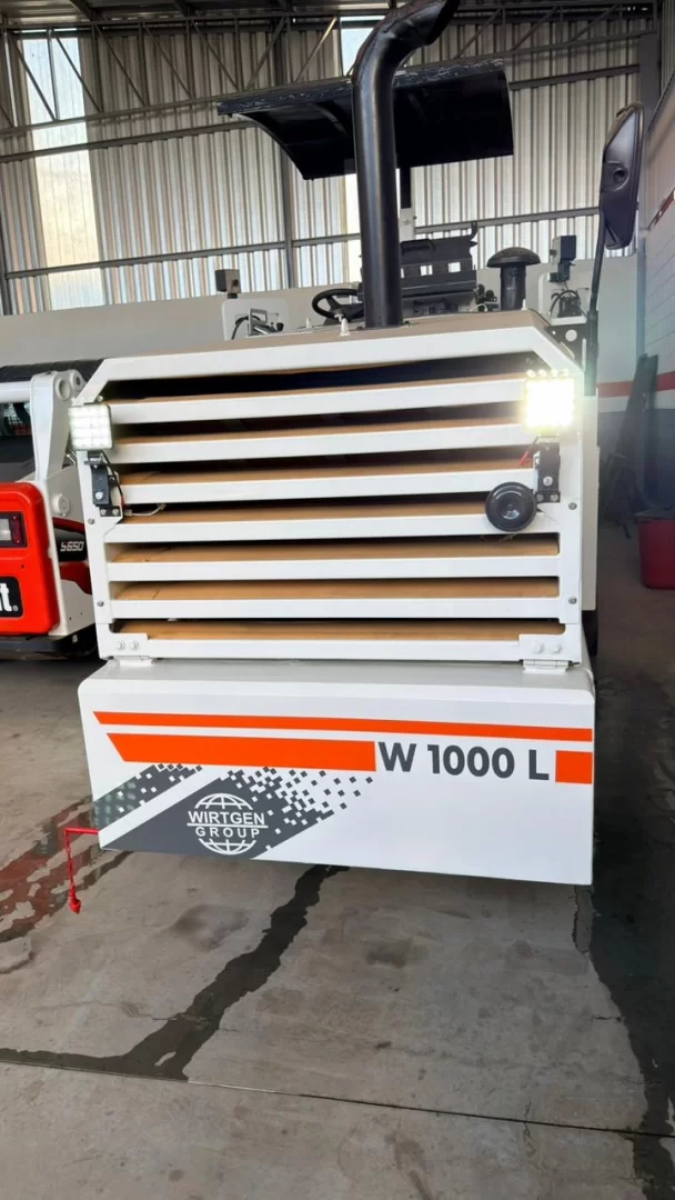 W1000