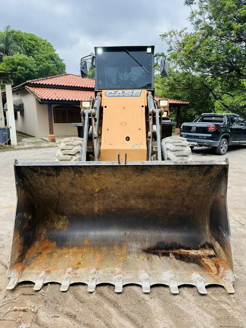 SV300