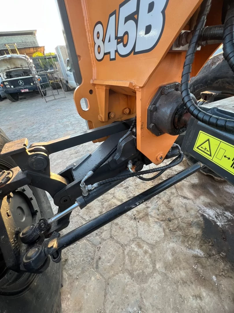 845B