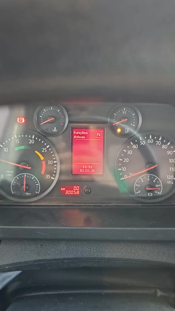UHR700H